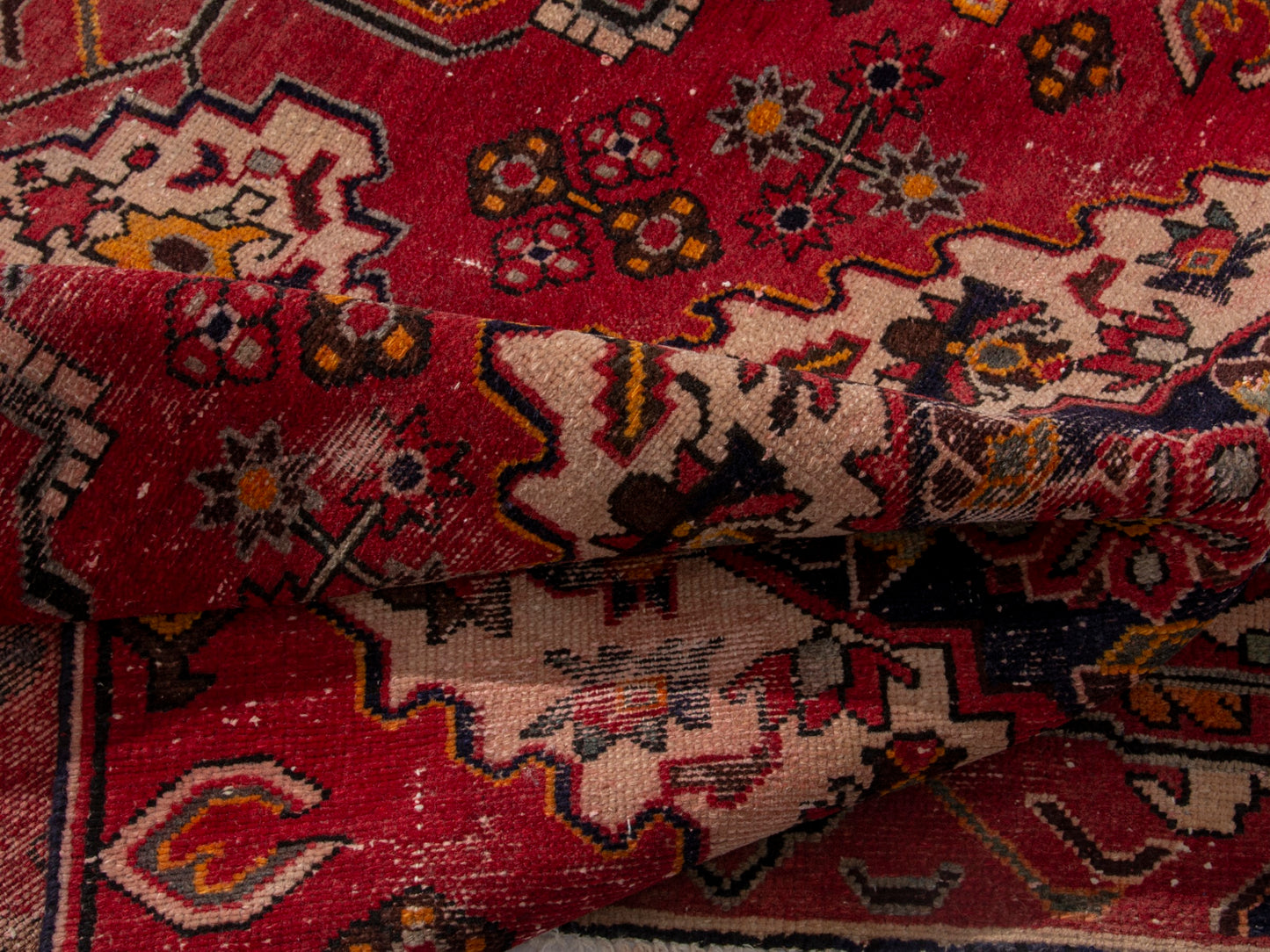 CAN_4657 - 2'11" x 4'1"