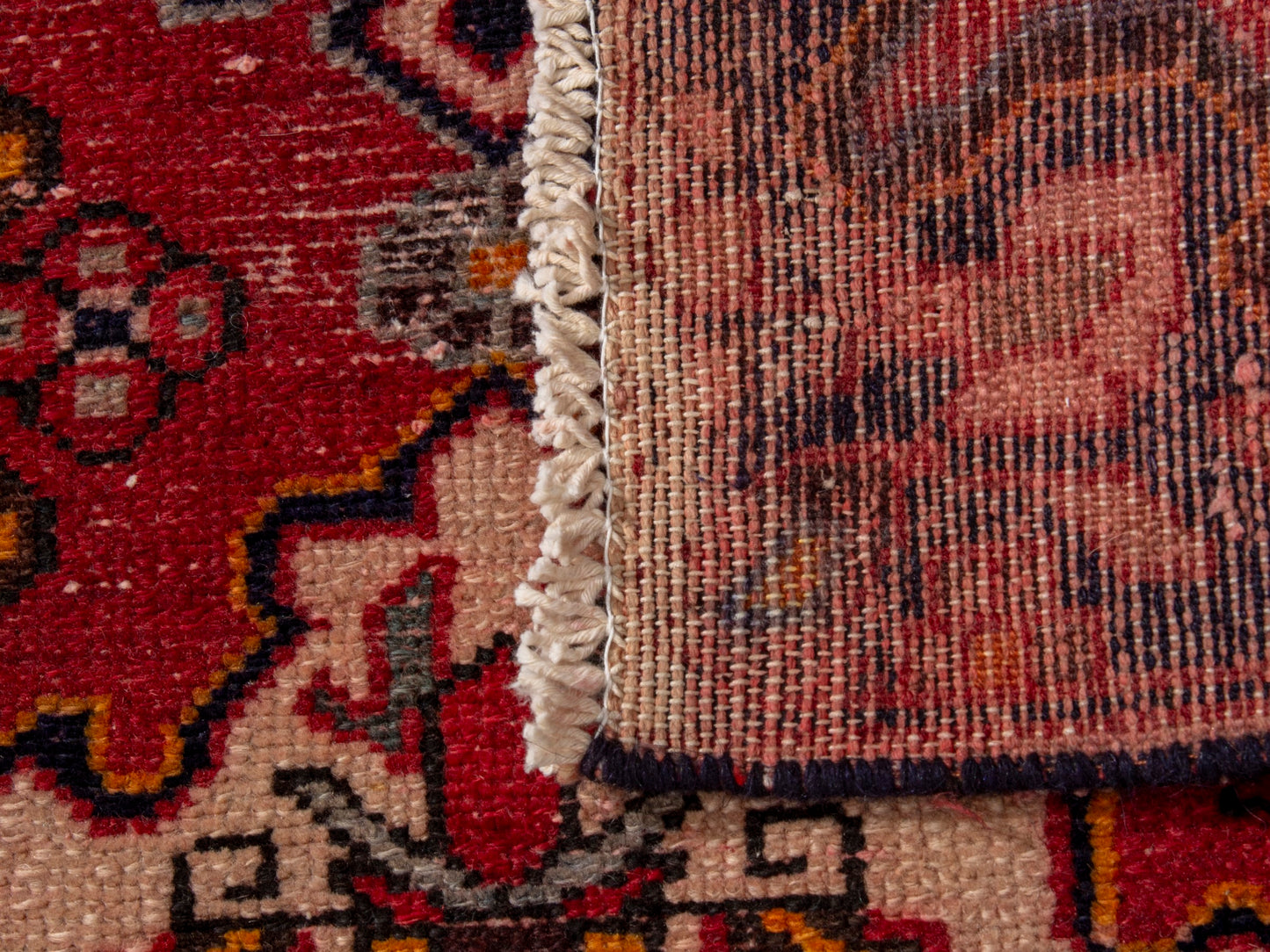 CAN_4657 - 2'11" x 4'1"