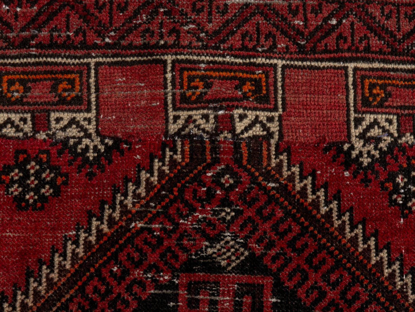 CAN_4662 - 3'7" x 3'11"