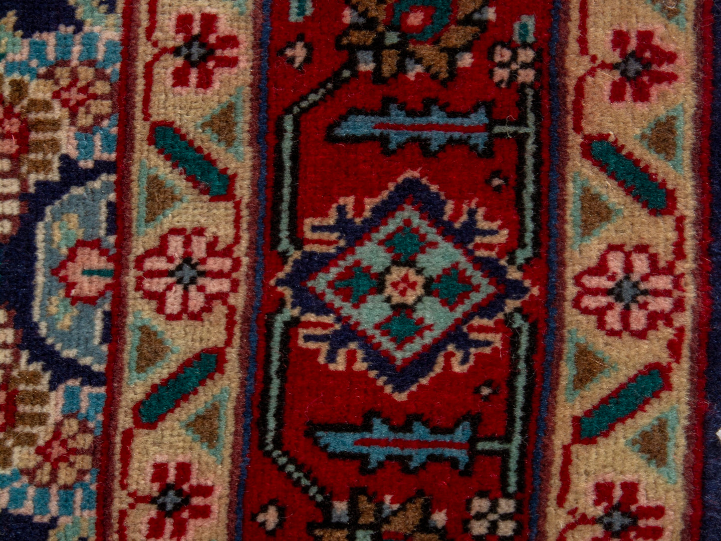 CAN_4667 - 3'4" x 4'11"