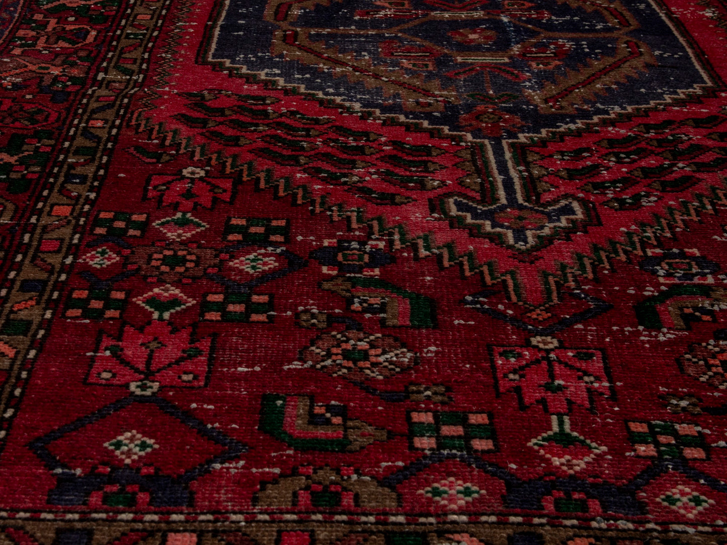 CAN_4680 - 3'10" x 8'1"