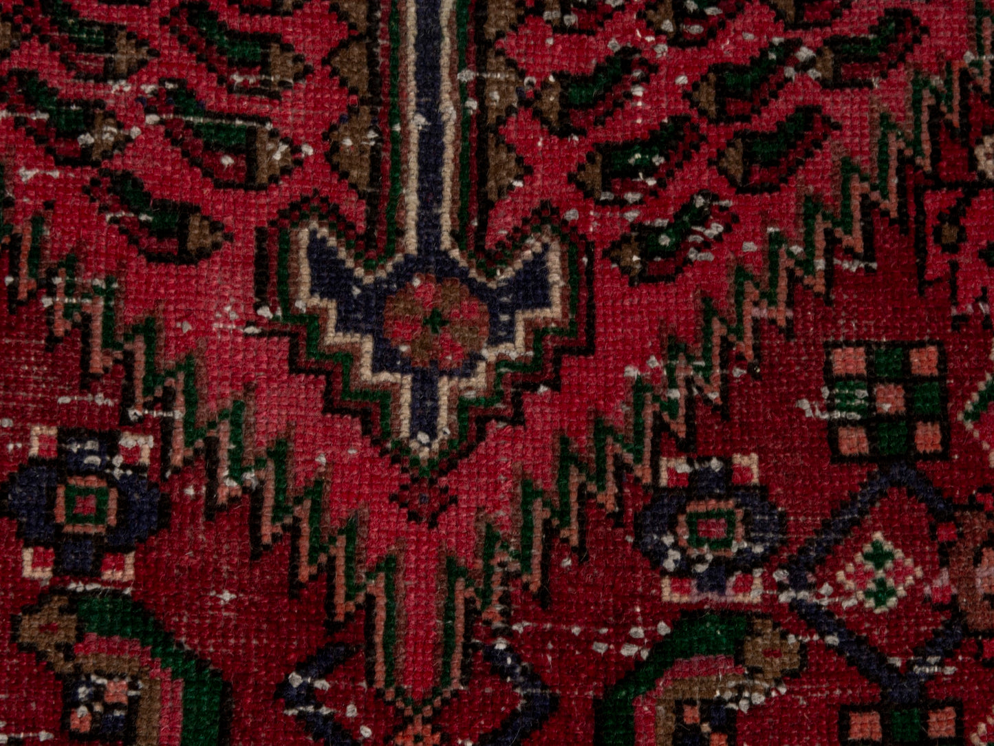 CAN_4680 - 3'10" x 8'1"