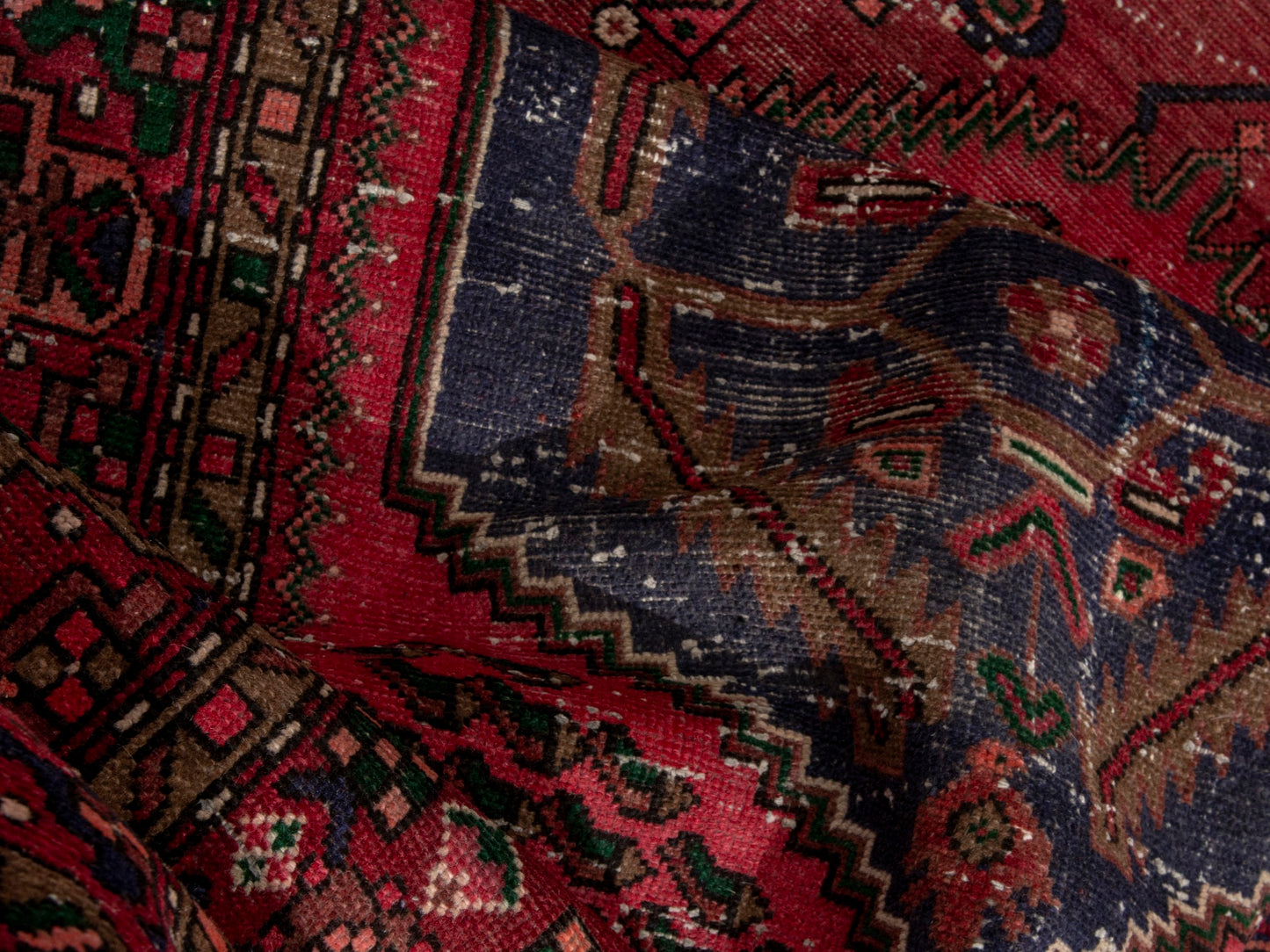 CAN_4680 - 3'10" x 8'1"