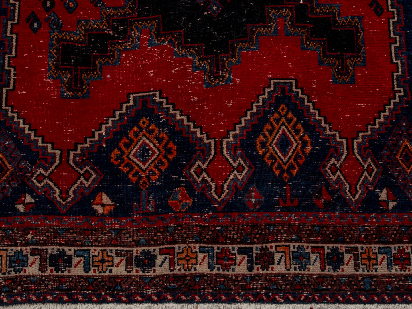CAN_4691 - 4'11" x 7'6"