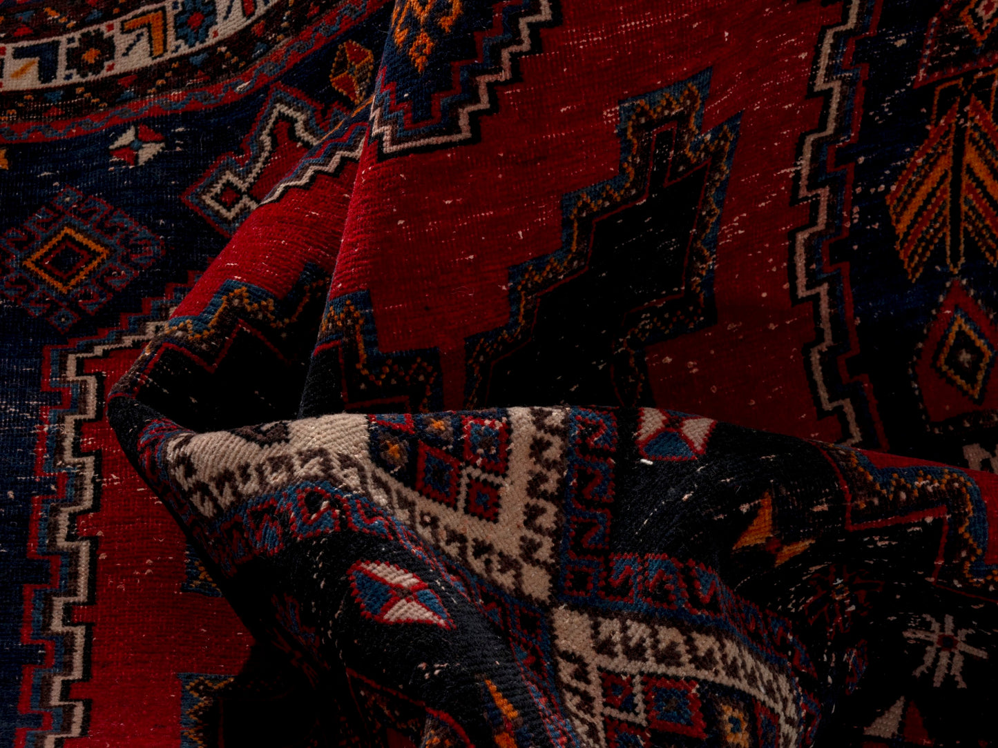 CAN_4691 - 4'11" x 7'6"