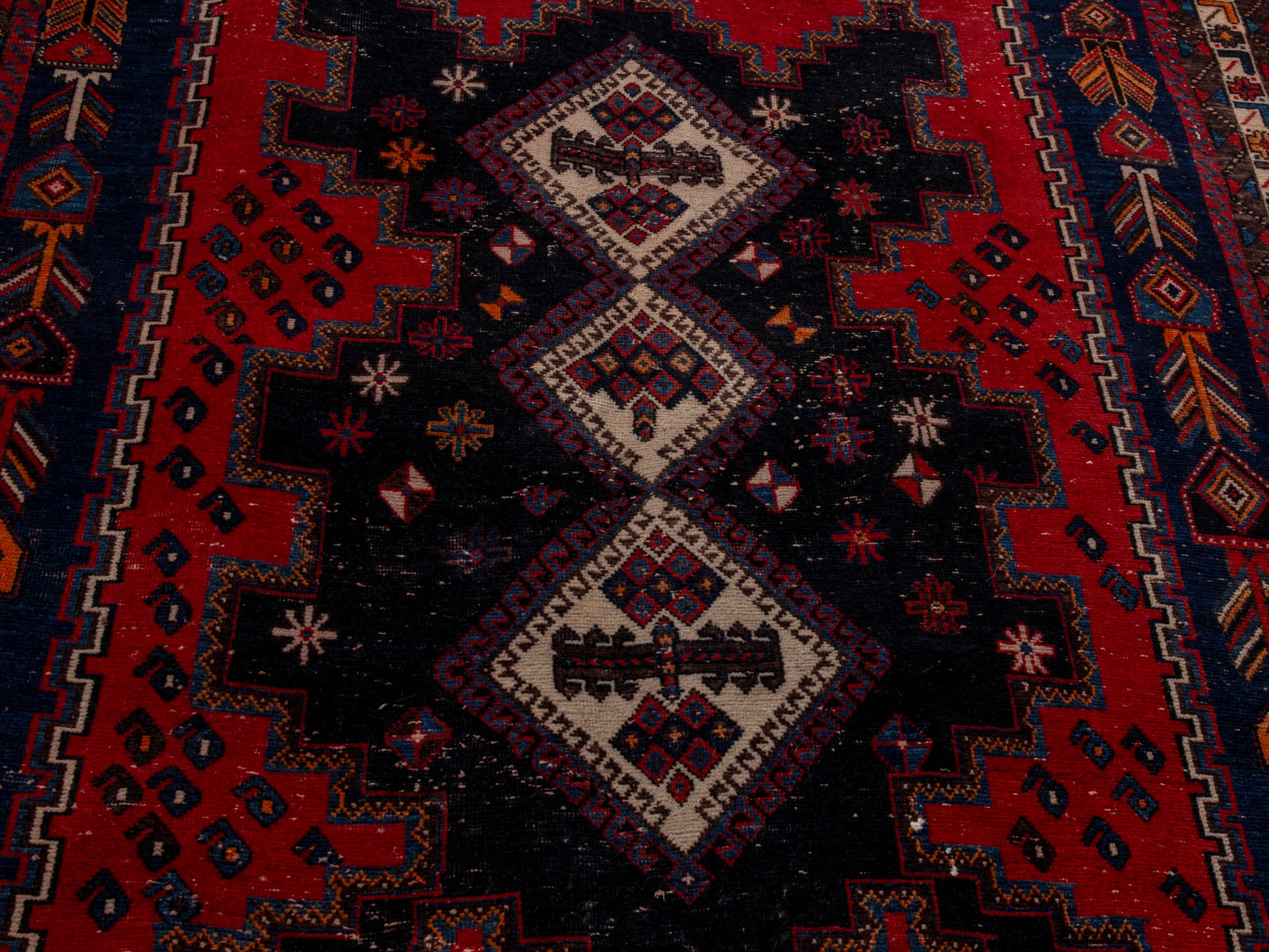 CAN_4691 - 4'11" x 7'6"
