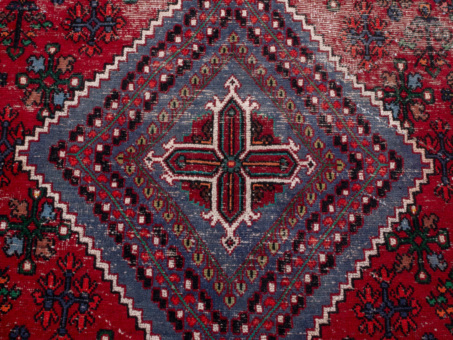 CAN_4711 - 9'6" x 12'4"