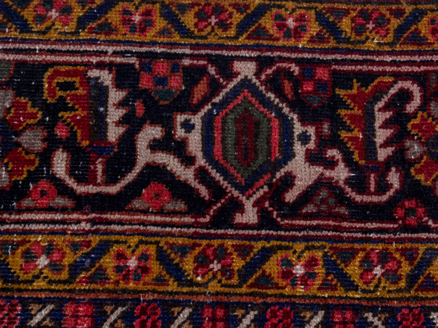 CAN_4718 - 8'7" x 11'5"