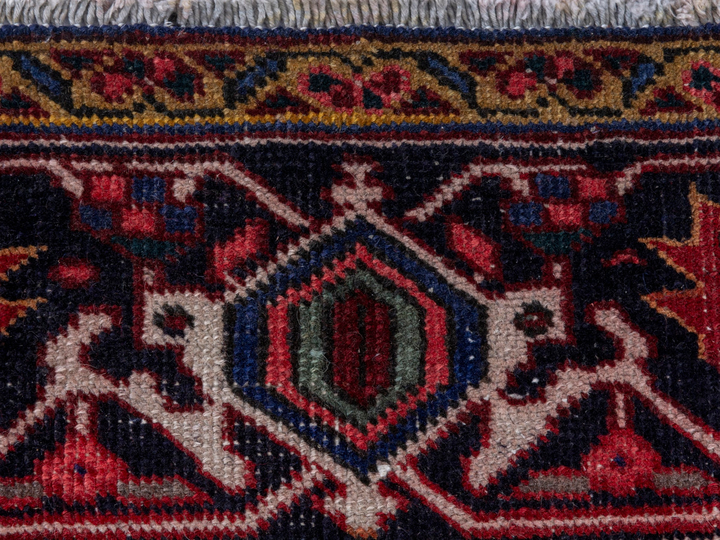 CAN_4718 - 8'7" x 11'5"