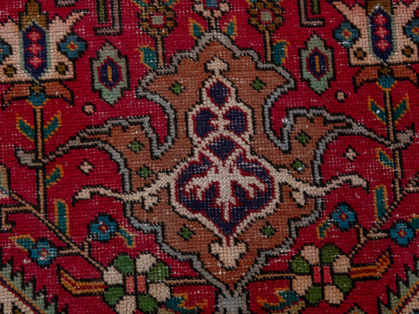 CAN_4719 - 8'2" x 11'4"
