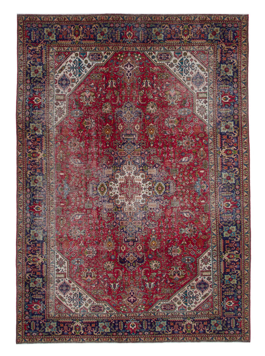 CAN_4719 - 8'2" x 11'4"