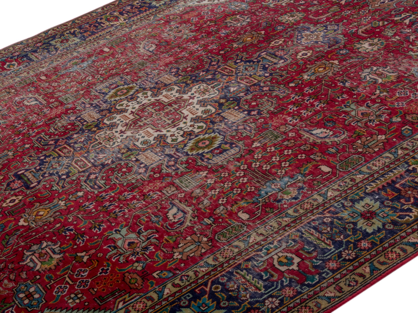 CAN_4719 - 8'2" x 11'4"