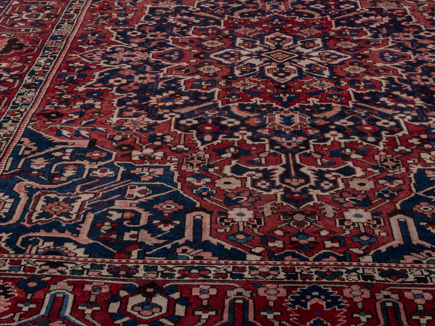 CAN_4722 - 9'5" x 12'2"