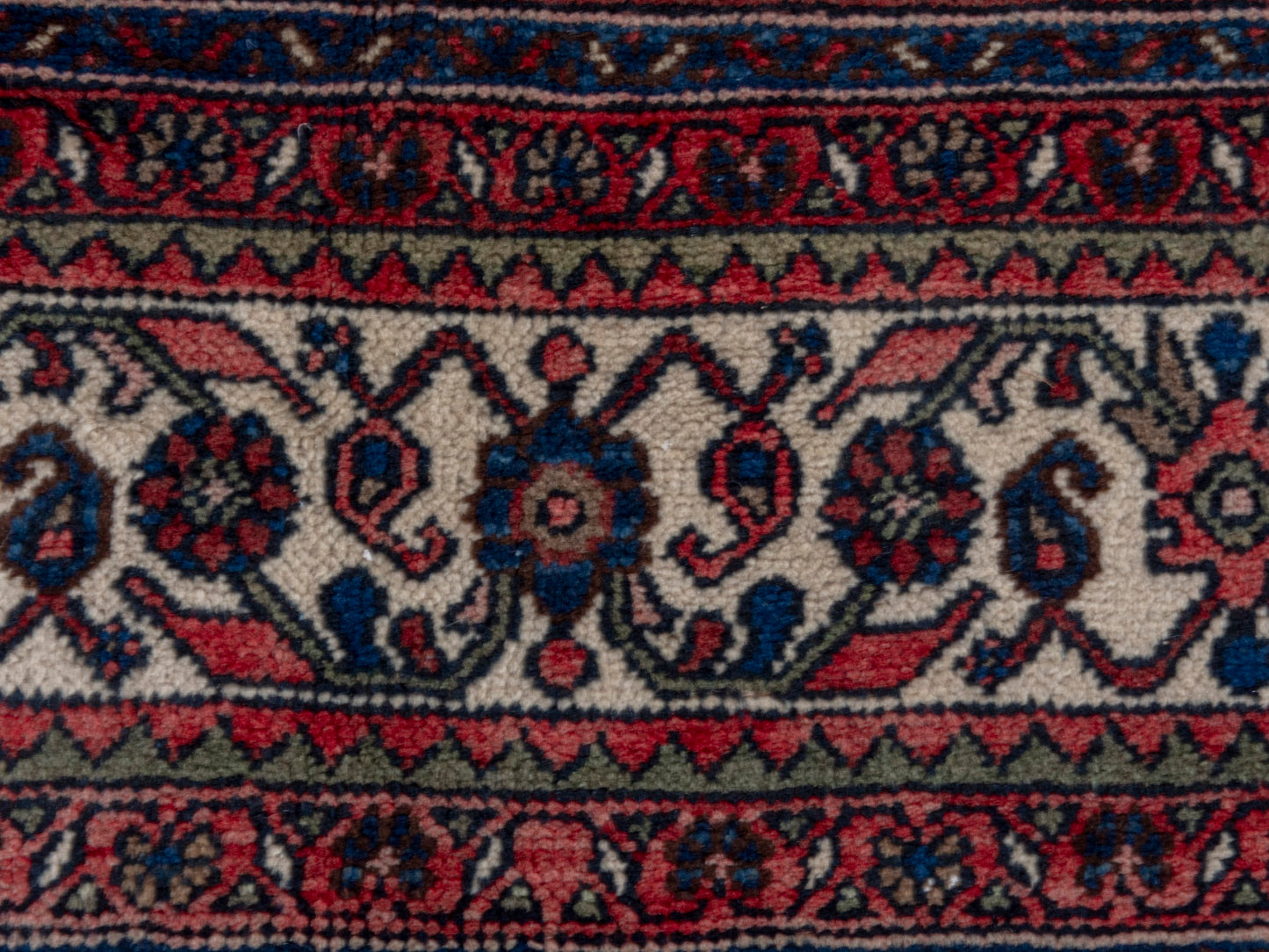 CAN_4724 - 11'2" x 17'3"