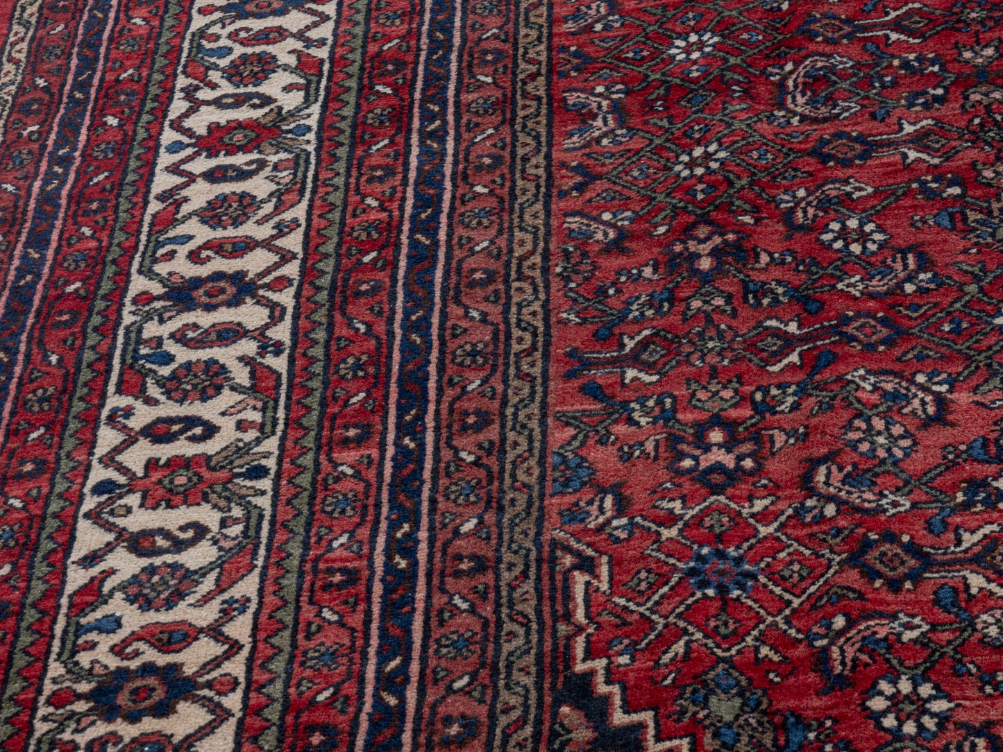 CAN_4724 - 11'2" x 17'3"