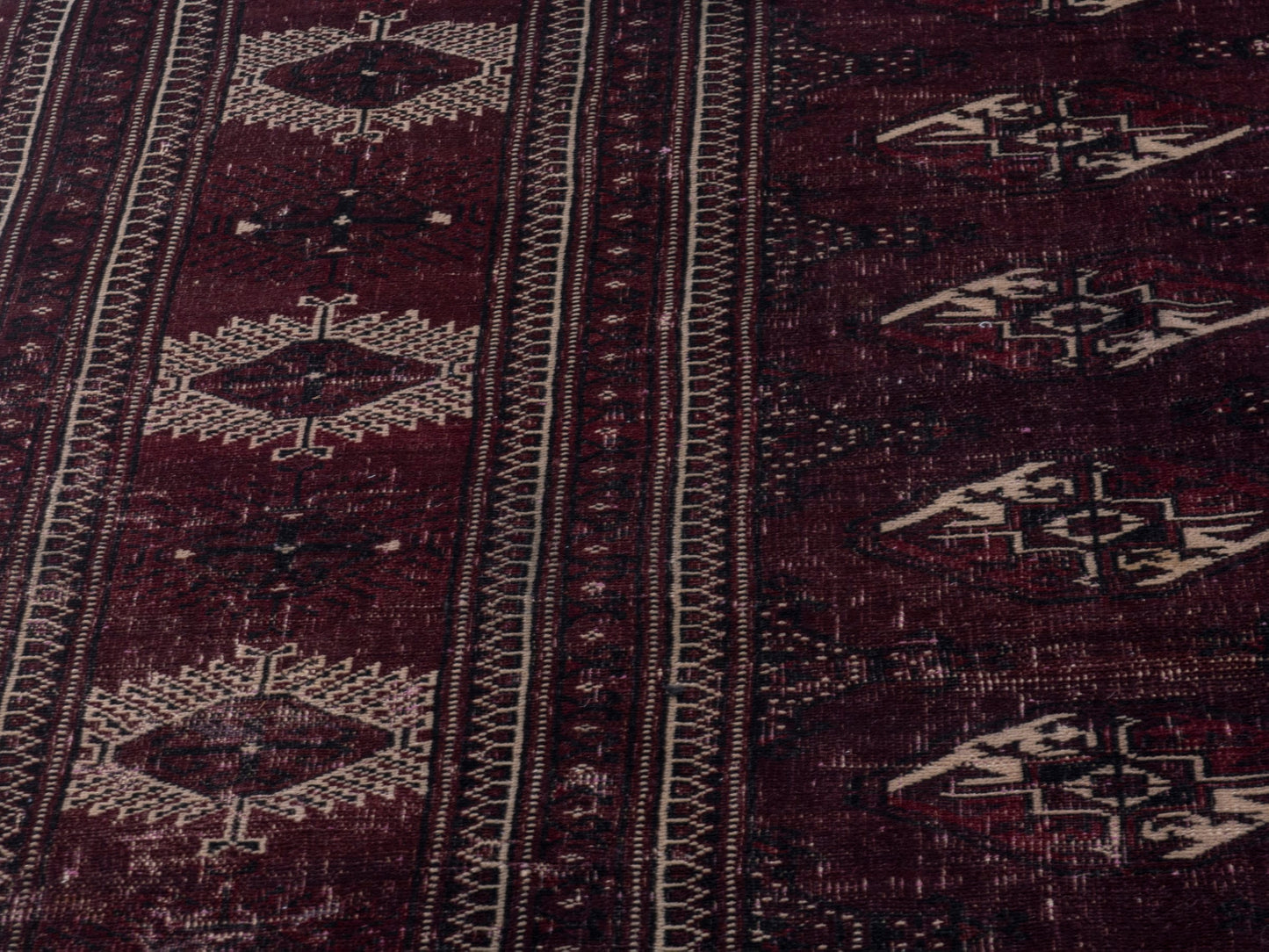 CAN_4730 - 10'10" x 13'1"