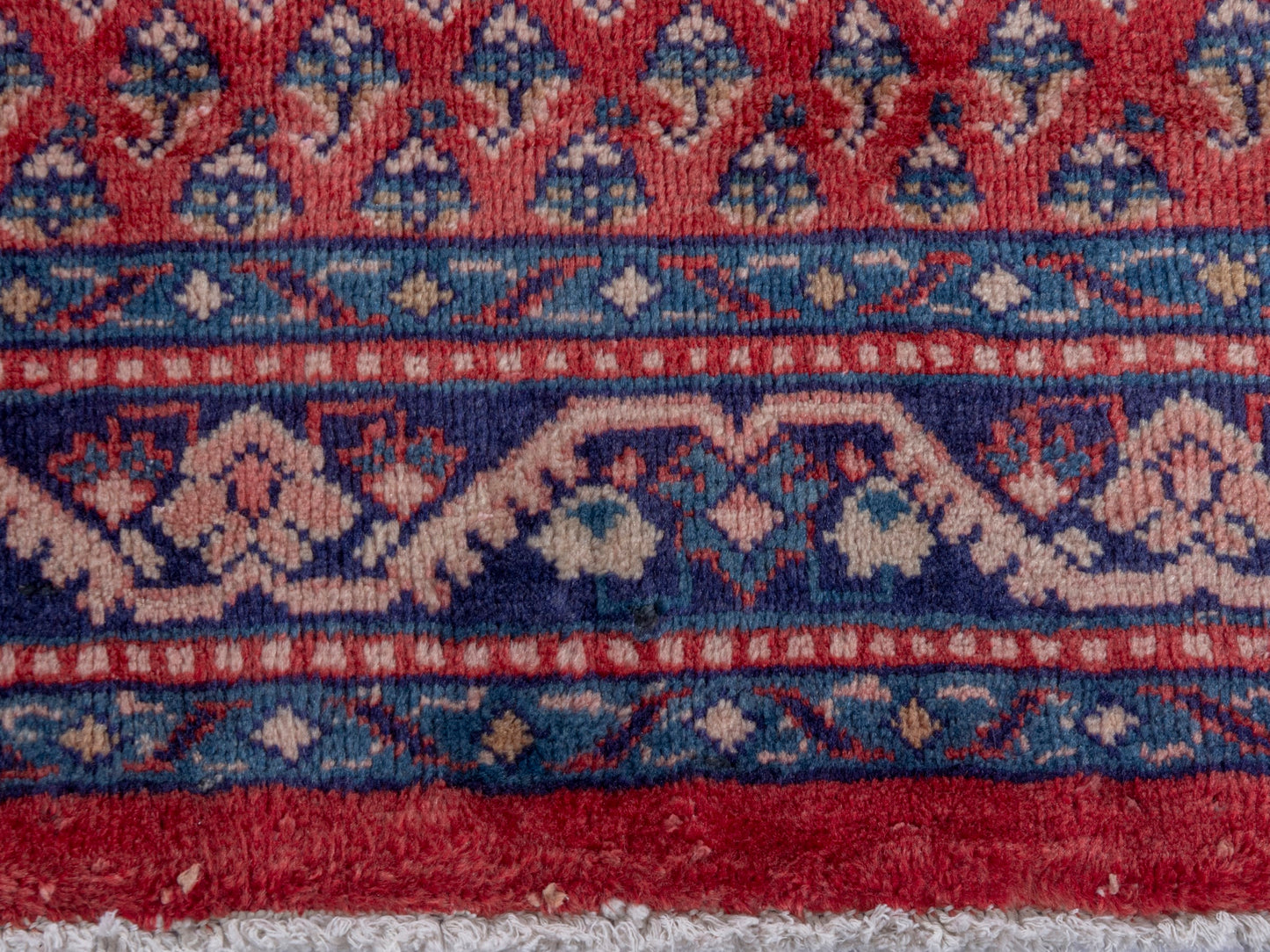 CAN_4736 - 4'7" x 10'8"