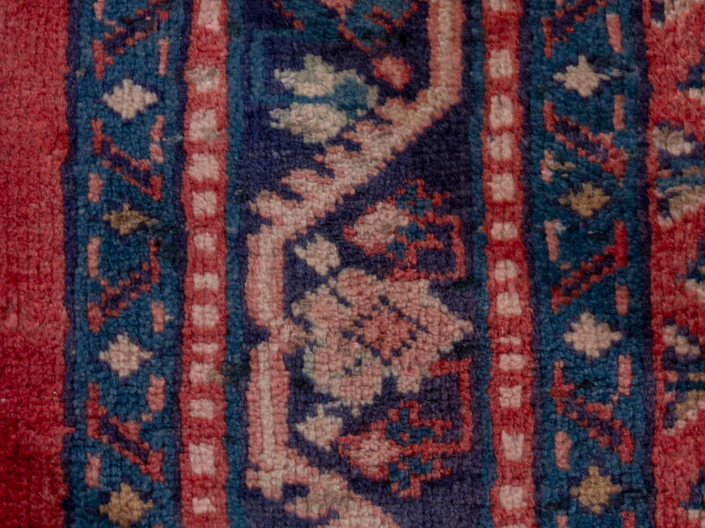CAN_4736 - 4'7" x 10'8"