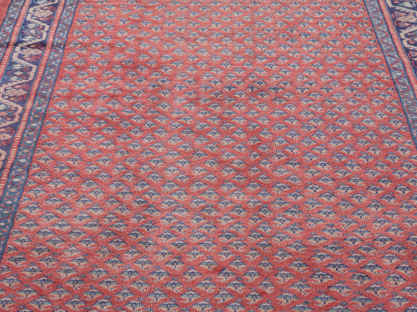 CAN_4736 - 4'7" x 10'8"