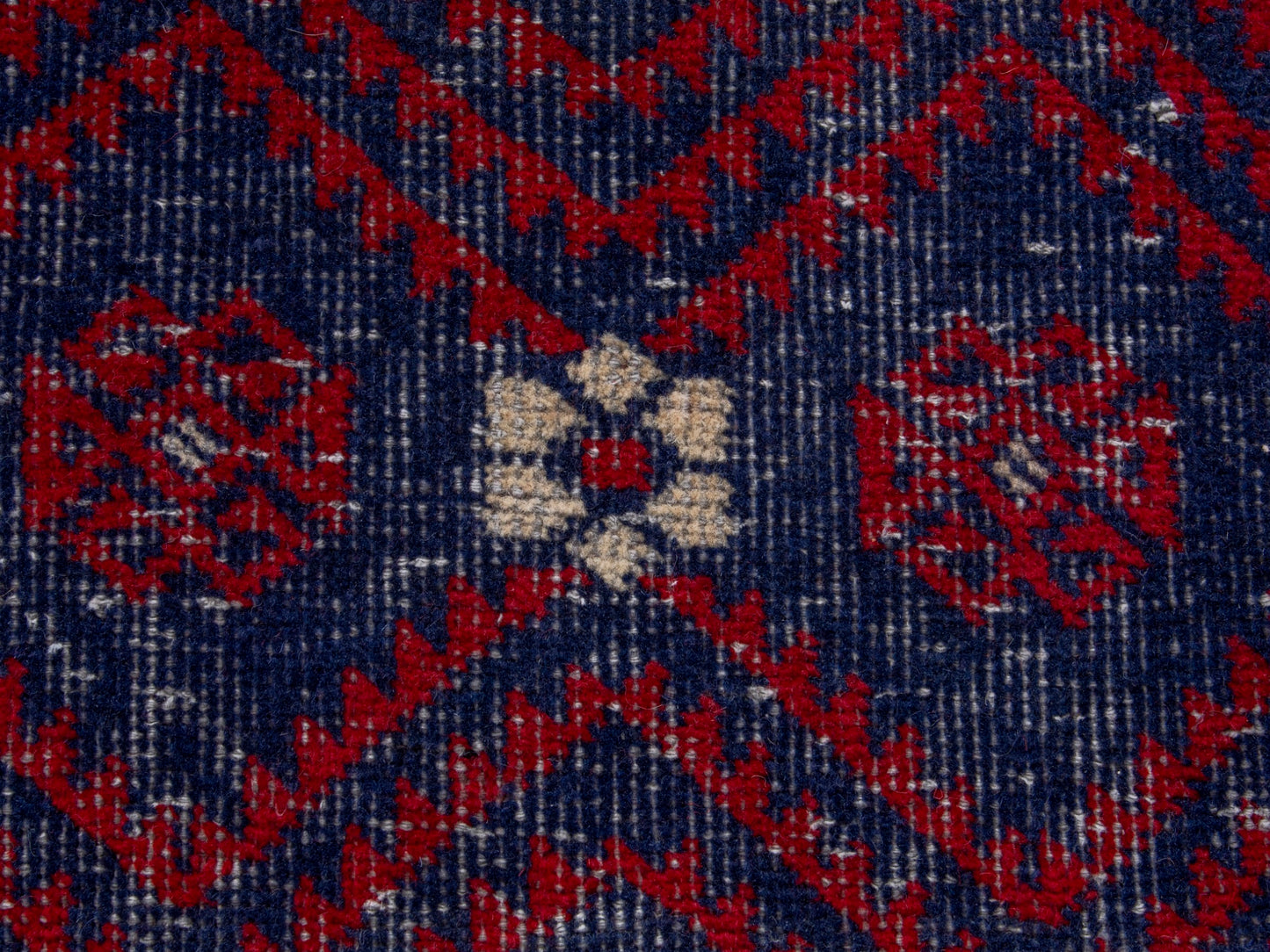 CAN_4741 - 4'5" x 9'