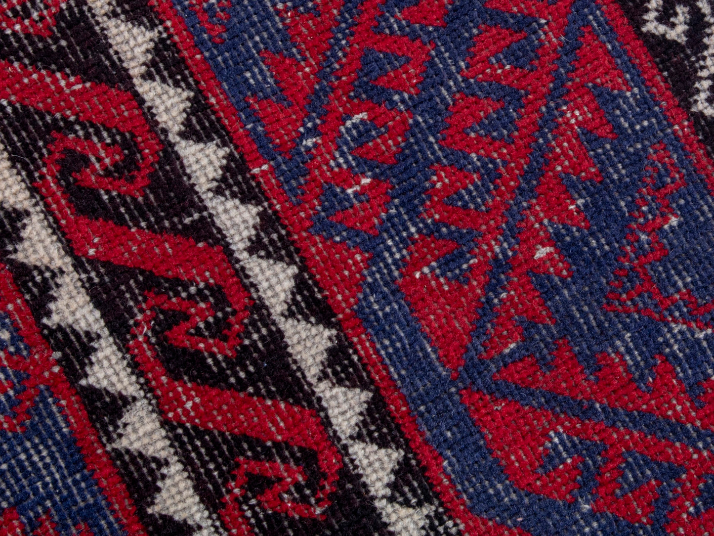 CAN_4741 - 4'5" x 9'