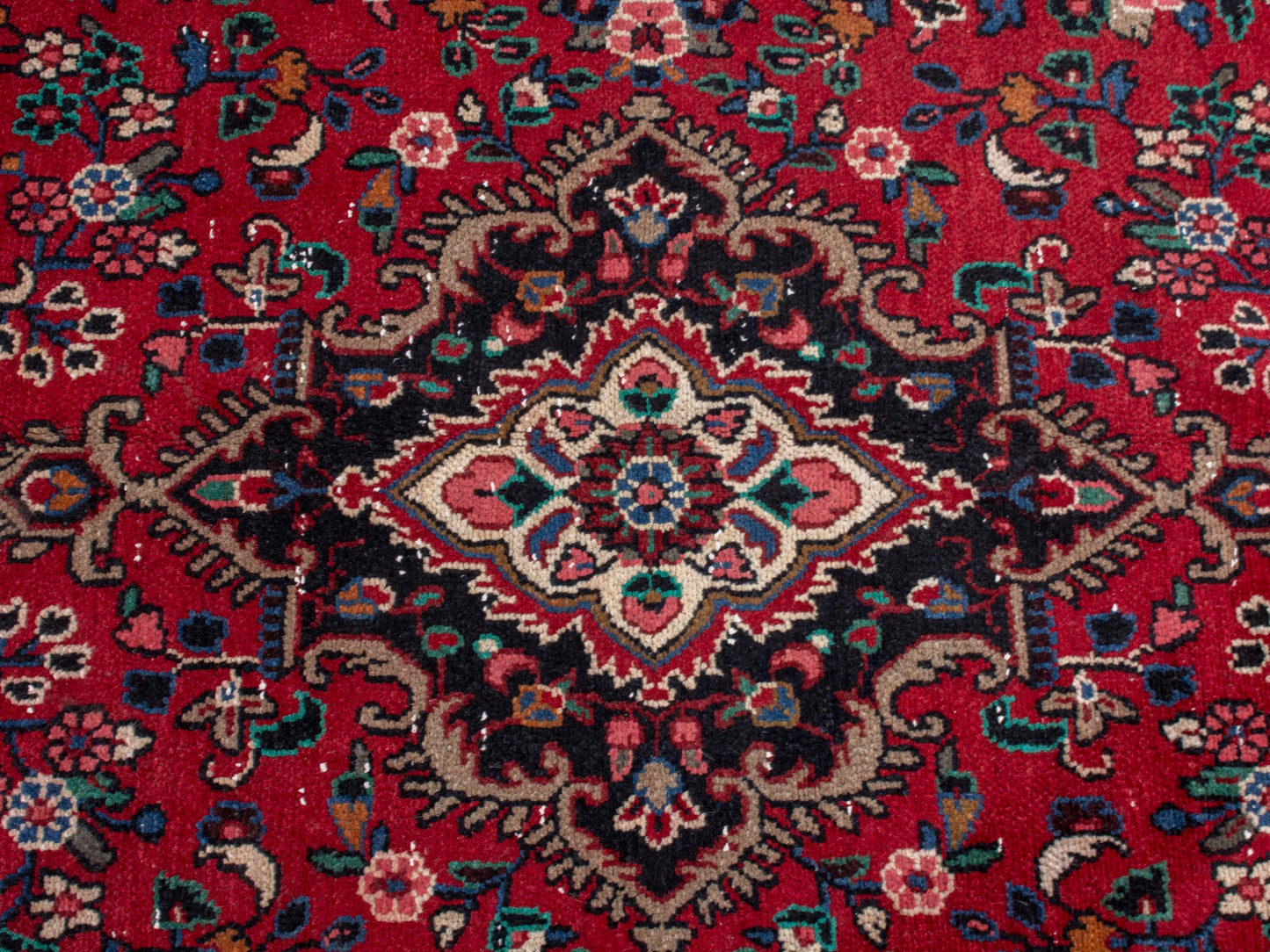 CAN_4749 - 5'7" x 8'4"