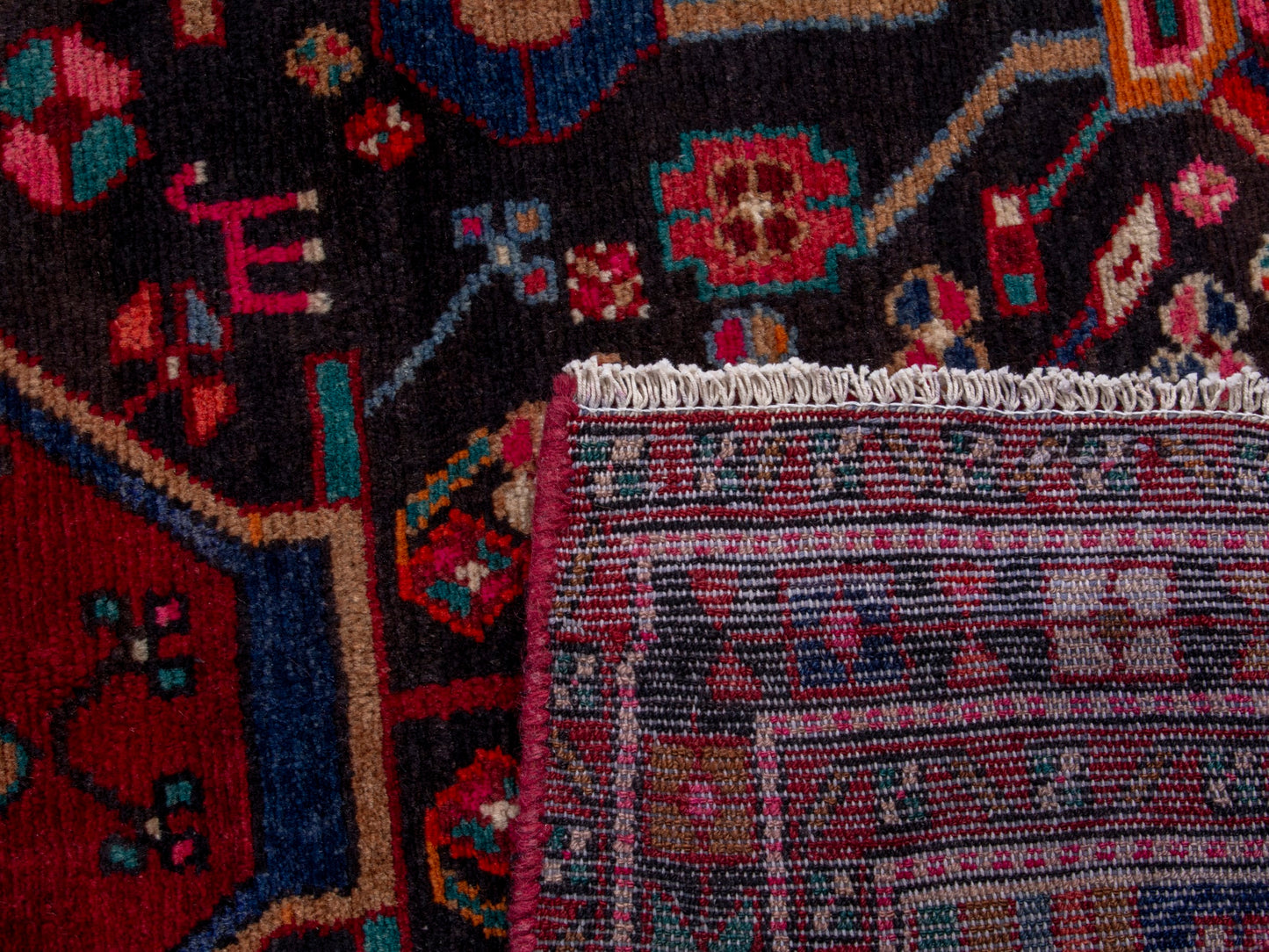 CAN_4750 - 5'7" x 9'8"