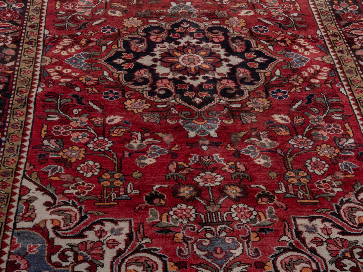 CAN_4754 - 4'7" x 9'4"