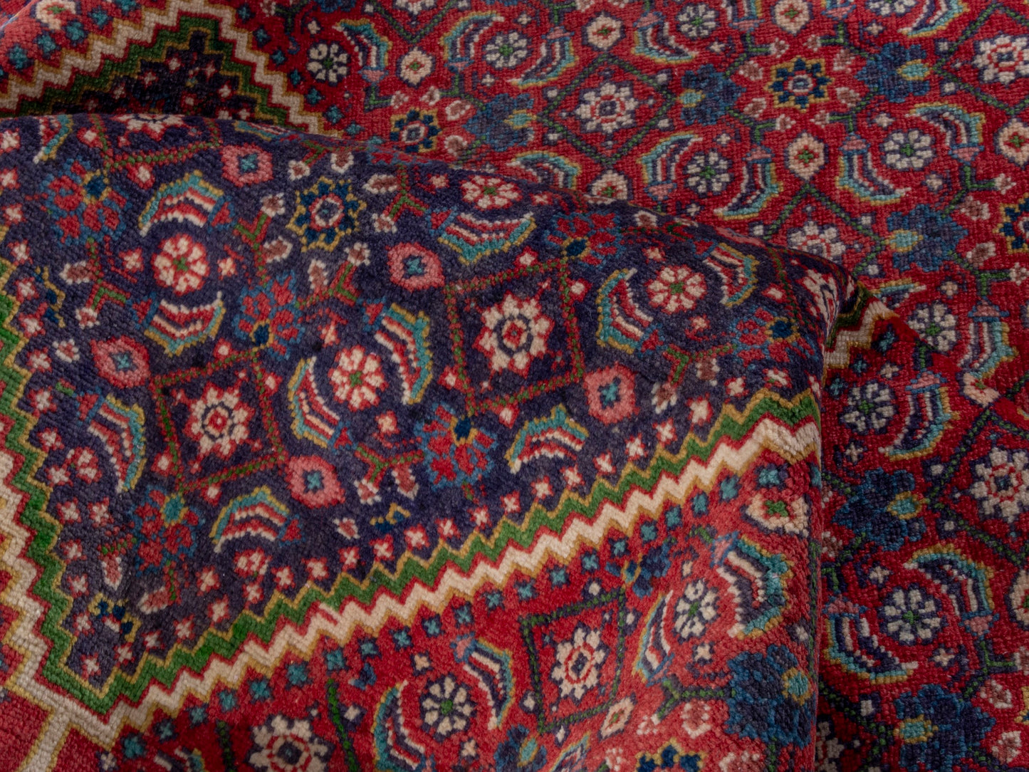 CAN_4756 - 4'11" x 8'2"