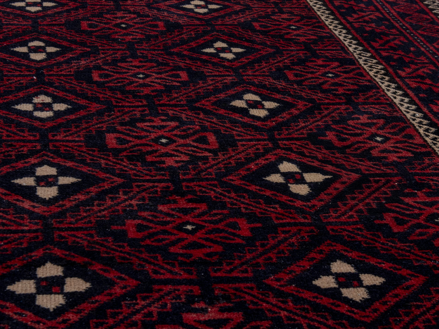 CAN_4764 - 4'2" x 8'2"