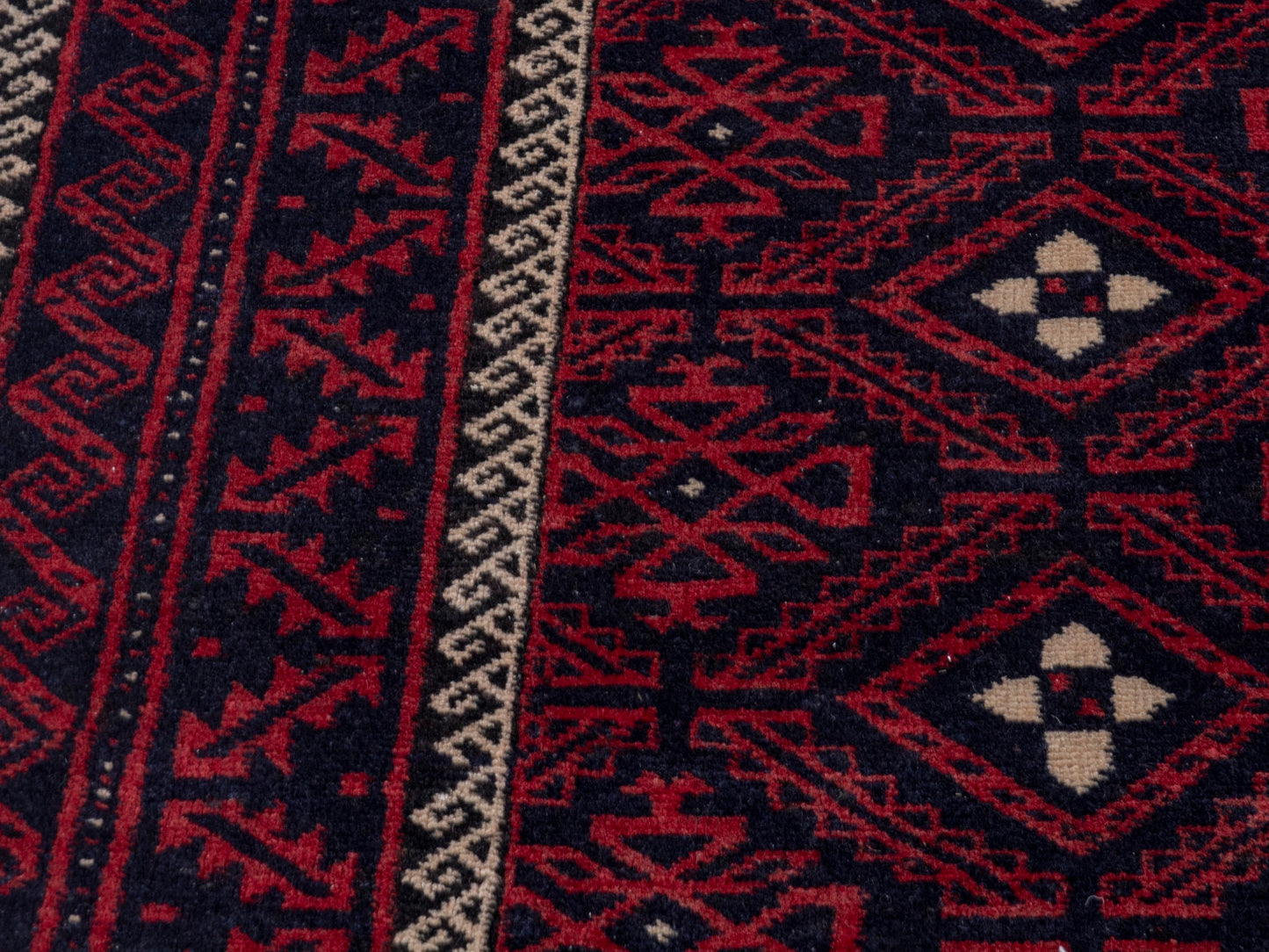CAN_4764 - 4'2" x 8'2"