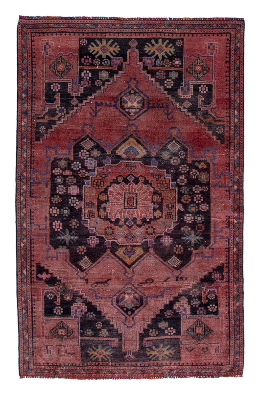 CAN_4767 - 4'6" x 7'3"