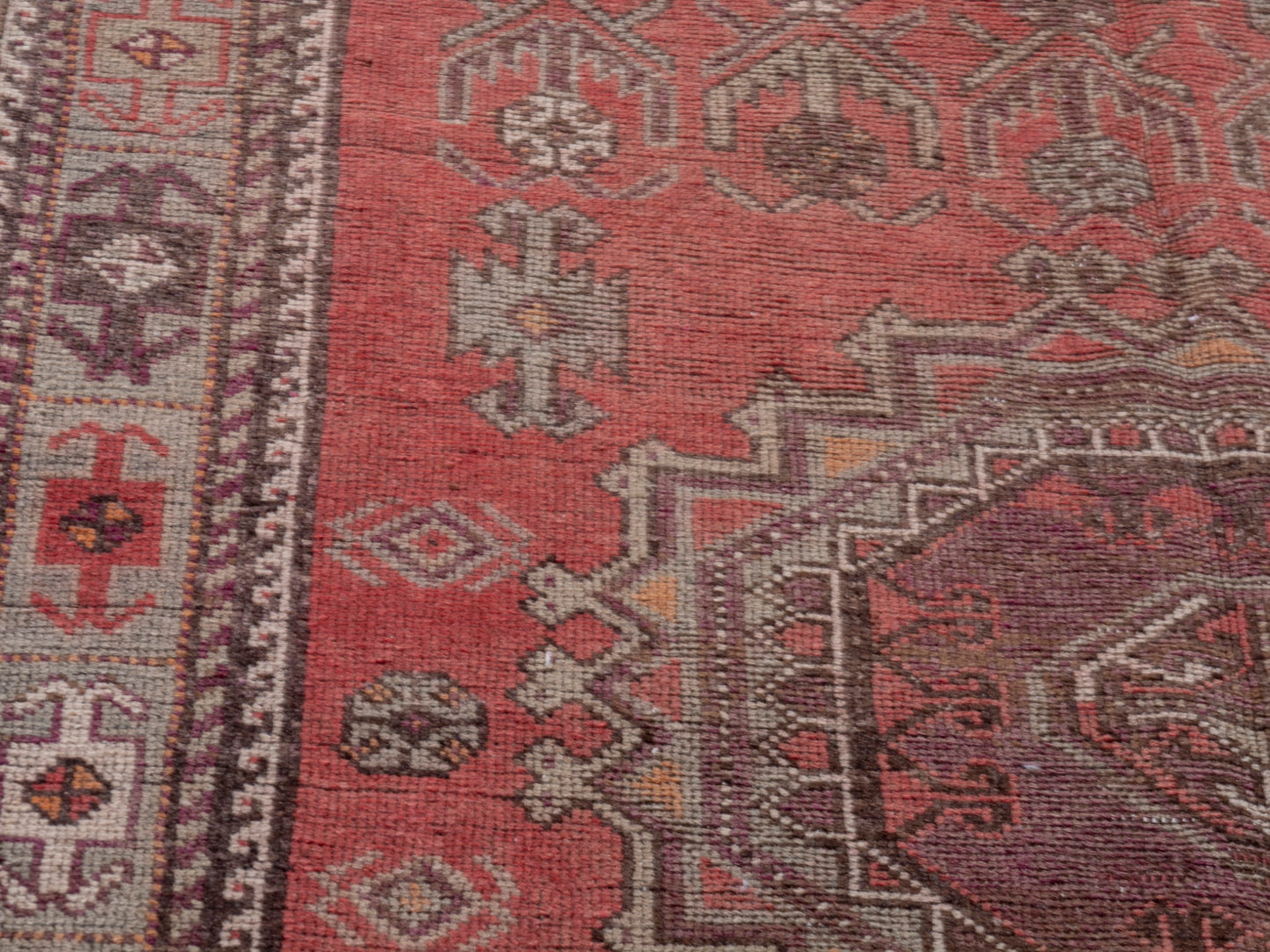 CAN_4771 - 3'11" x 7'8"