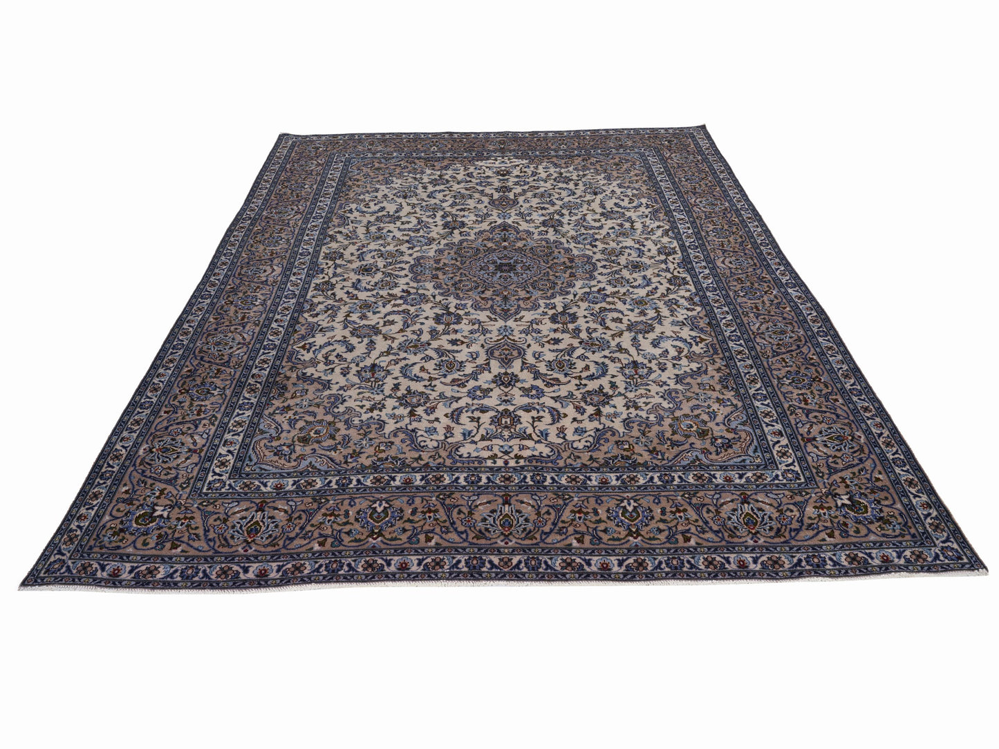 XL304 - 9'1" x 12'2"