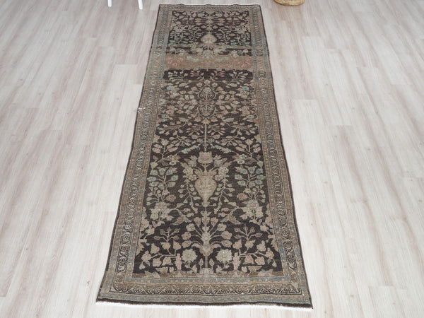 8055 - 3'2" x 10'2"