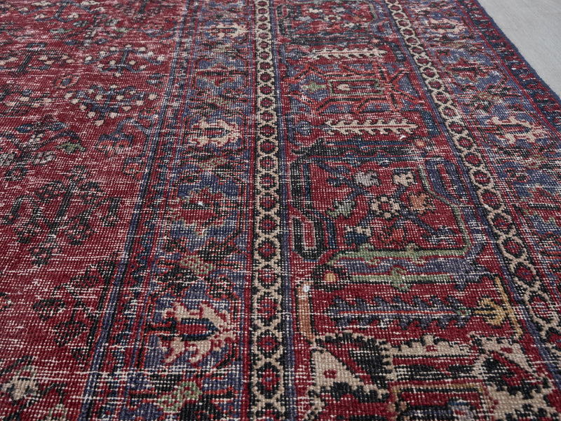 XL123 - 8'11" x 12'2"