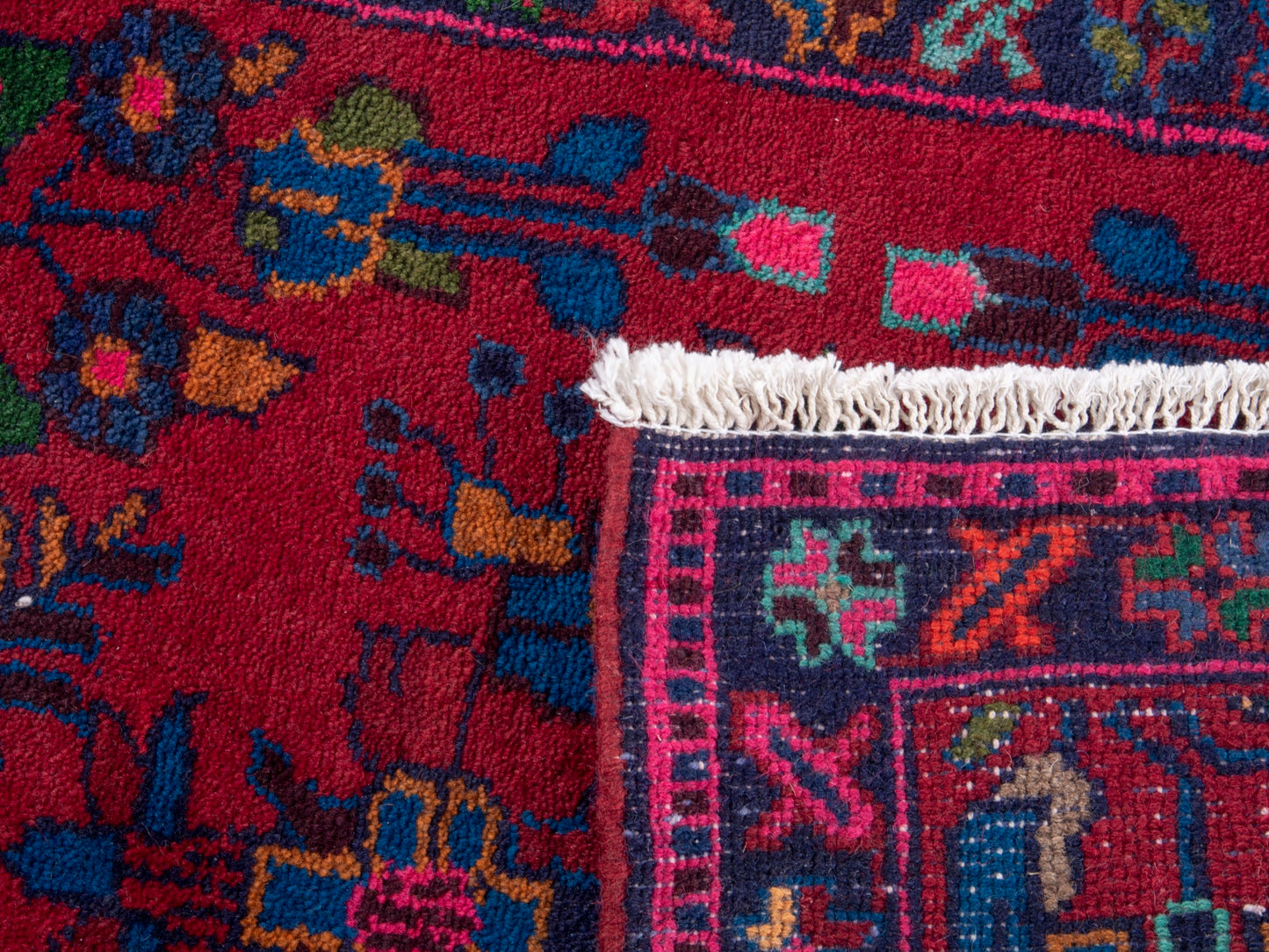 CAN_4860 - 2'2" x 2'11"