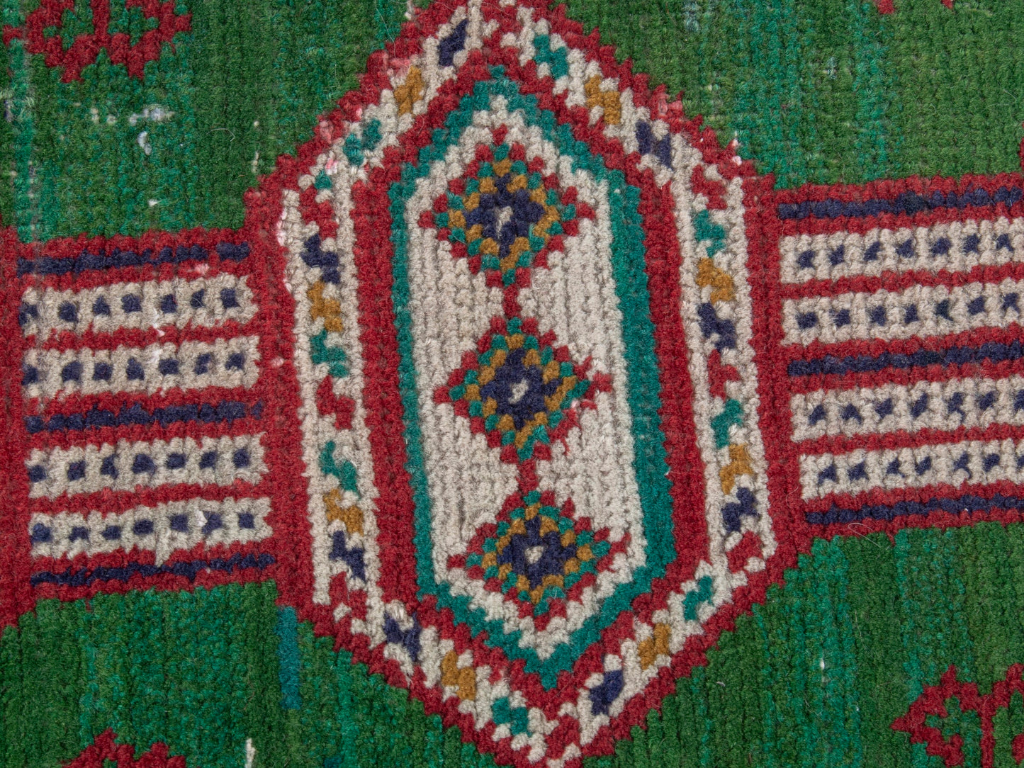 CAN_4868 - 2' x 2'10"