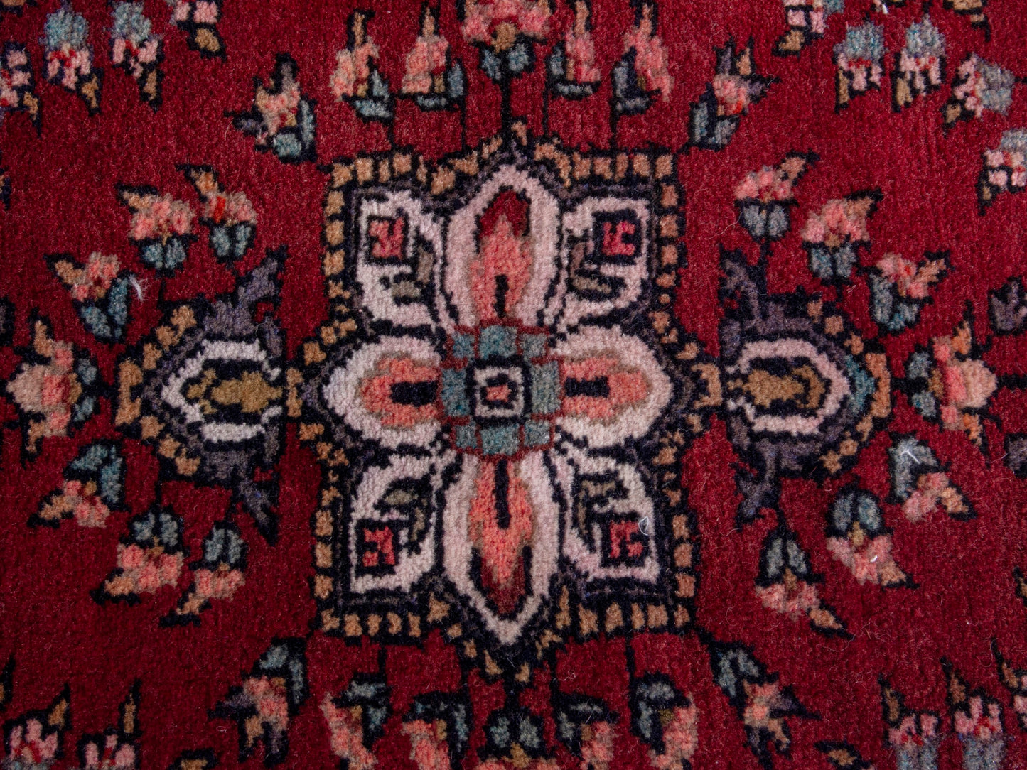 CAN_4870 - 2'2" x 2'6"