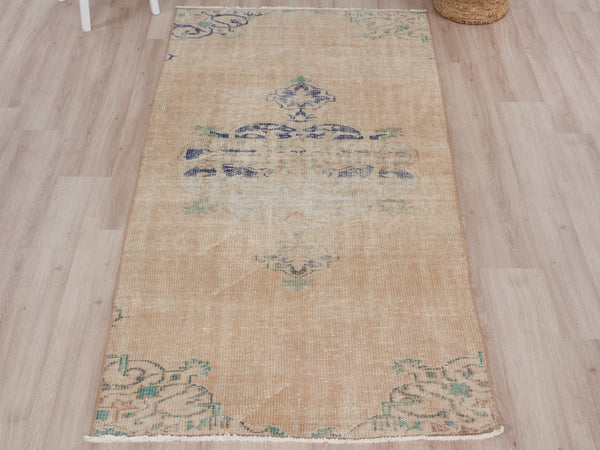 Hidayah - 3'6" x 7'5"
