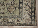 Douglas - 5' x 8'1"