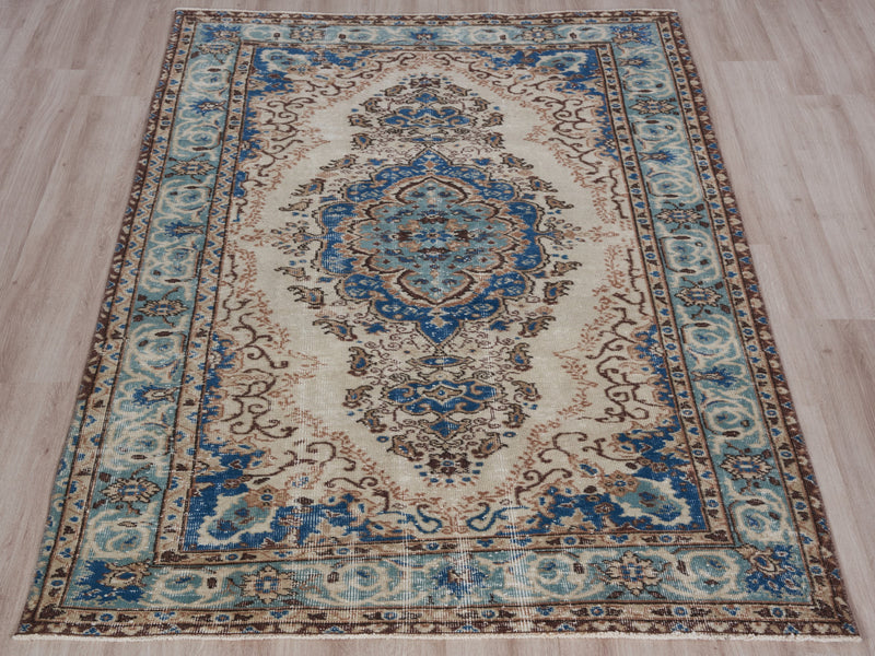 Milani - 4'10" x 7'11"