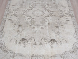 Crystal - 4'10" x 8'8"