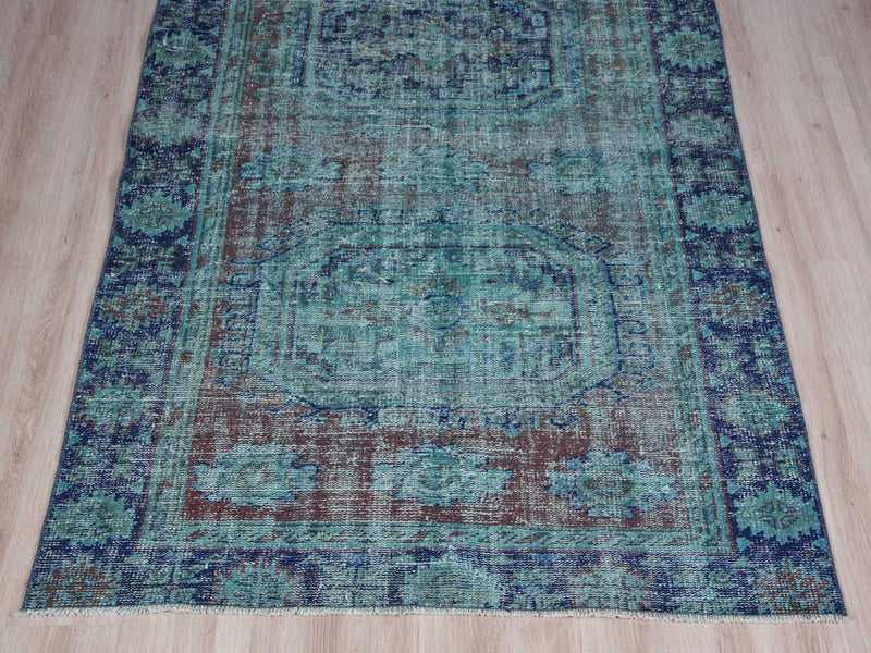 Violet - 4' x 9'9"
