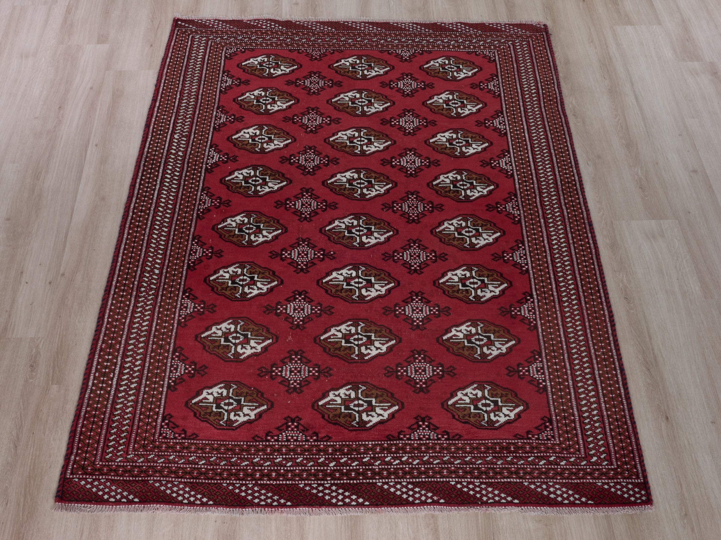 2817 - Turkish Vintage Area Rug (4'4